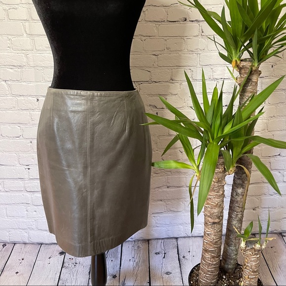 Vintage Sienna Collection Leather mini Skirt 8 - Picture 1 of 11